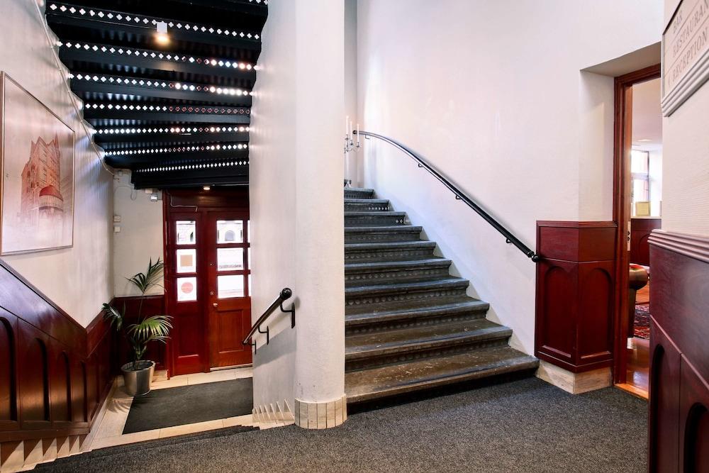 Western Tidbloms 3*